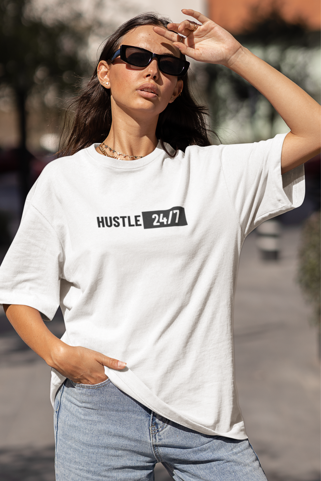 Weißes Oversized T-Shirt Damen/Herren mit Hustle 24/7 Motivation Print FHO