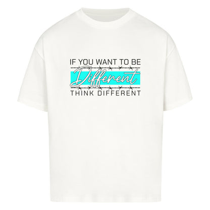 Weißes Oversized T-Shirt Damen/Herren mit If you want to be Different Motivation Print FHO