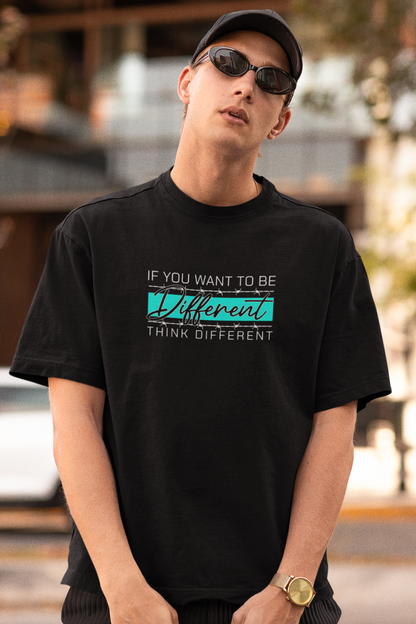 Schwarzes Oversized T-Shirt Damen/Herren mit If you want to be Different Motivation Print FHO